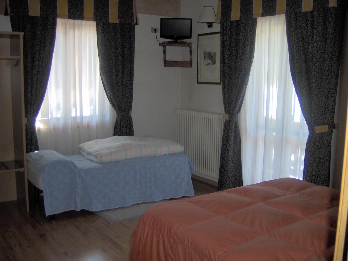 Hotel Albergo Felice Falcade Εξωτερικό φωτογραφία